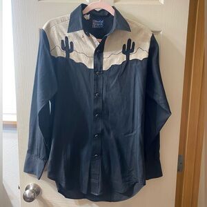 Dee Cee Ranger top